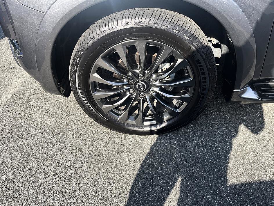 Certified 2024 Nissan Armada Platinum w/ Captain's Chairs Package image 9