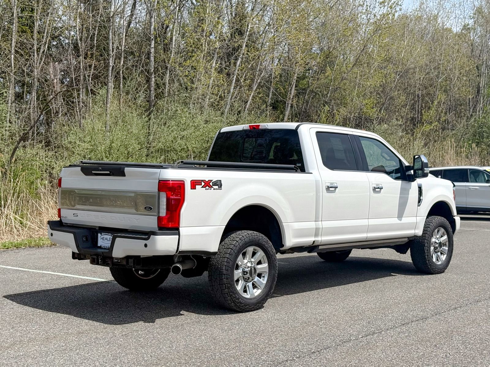 Certified 2019 Ford F250 Platinum w/ Platinum Ultimate Package AWD/4WD image 6