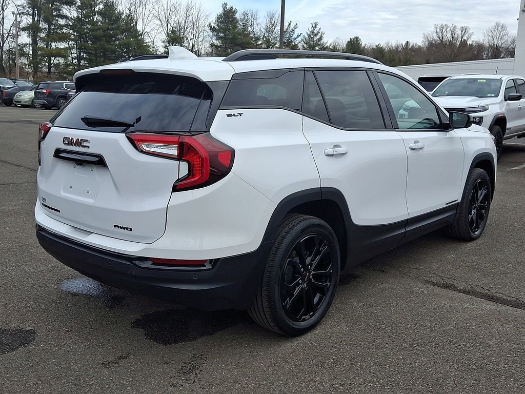 Certified 2022 GMC Terrain SLT w/ Infotainment Package II image 6