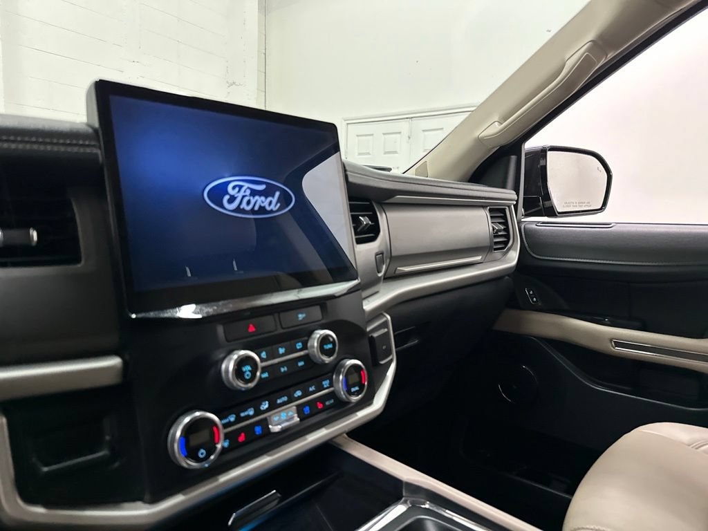 Used 2023 Ford Expedition Max XLT RWD image 27