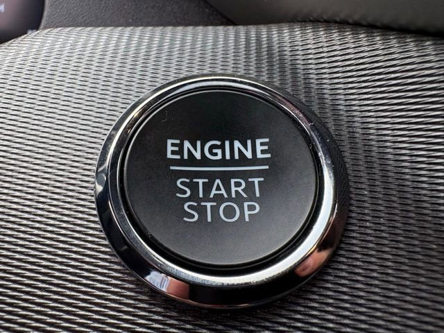 Used 2025 Ford Explorer ST image 24