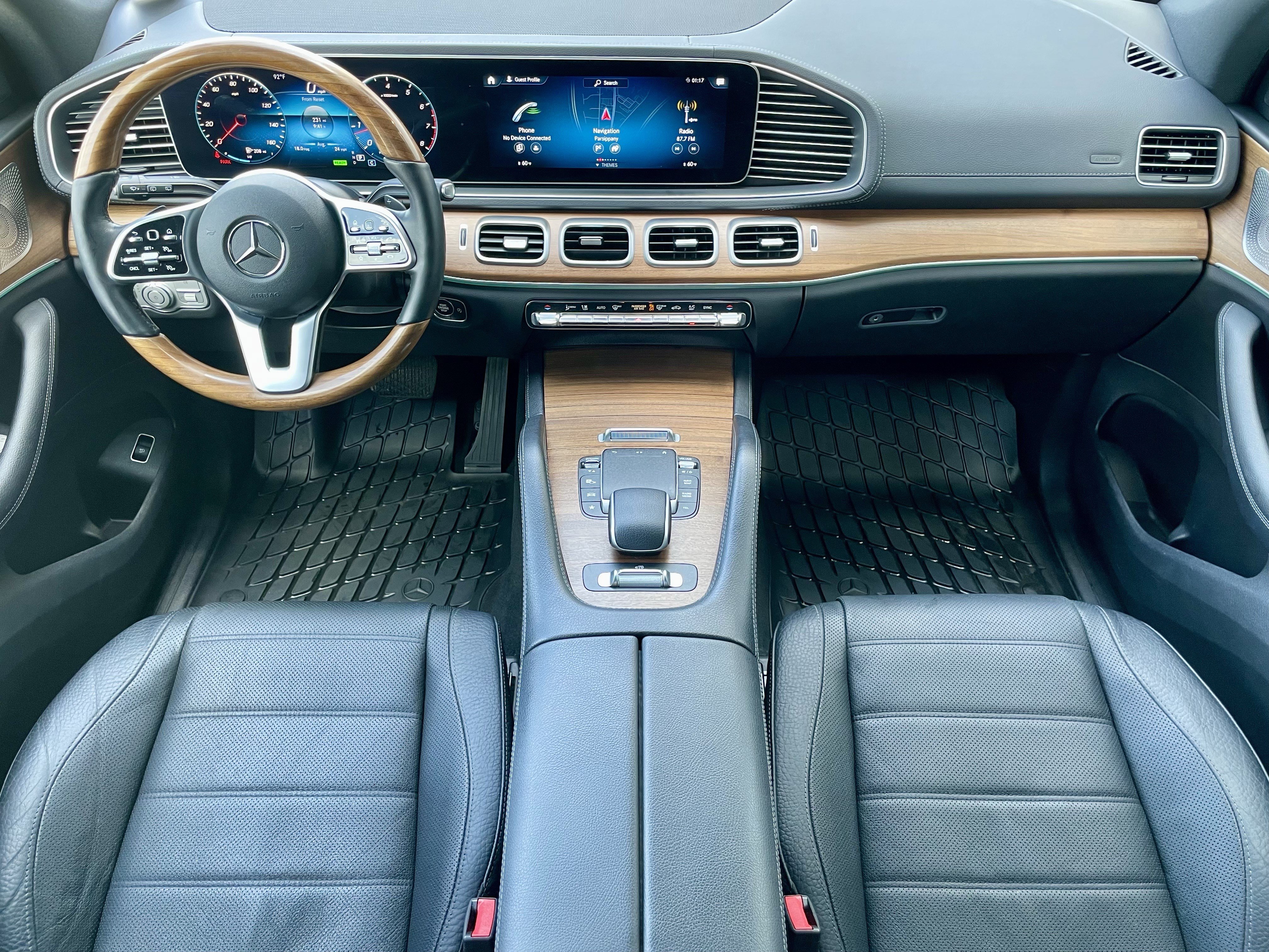 Used 2022 Mercedes-Benz GLS 450 4MATIC image 16