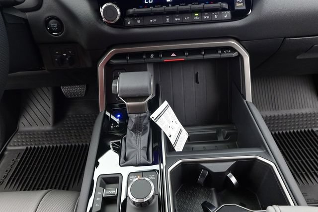 New 2026 Toyota Tundra Limited AWD/4WD image 7