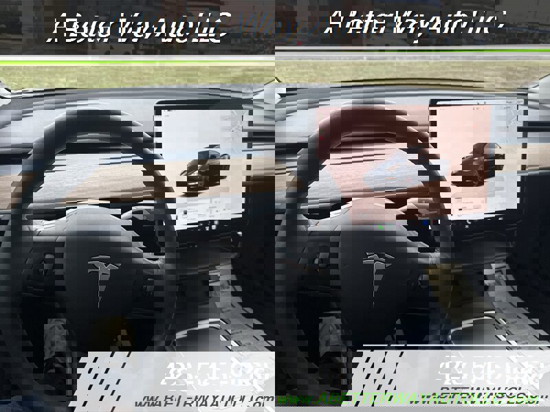 Used 2022 Tesla Model 3 Performance image 9