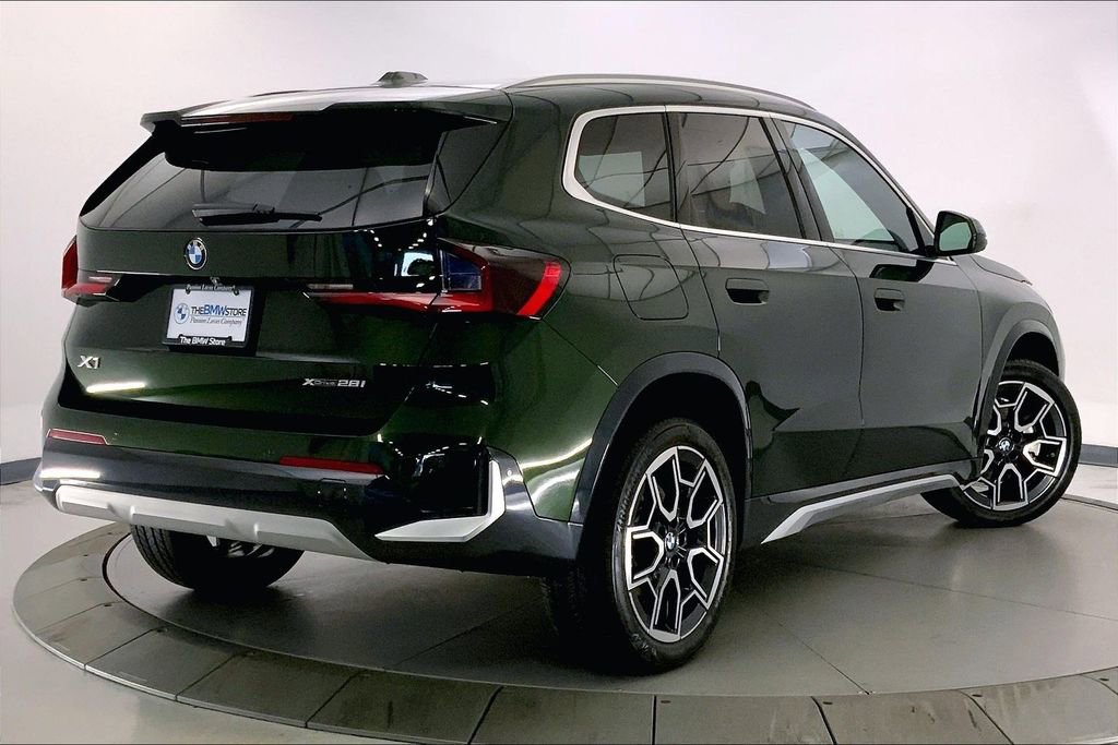 Certified 2025 BMW X1 xDrive28i image 12