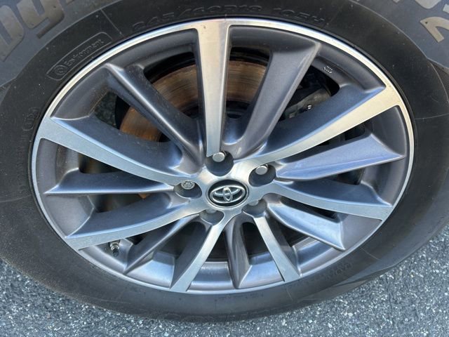 Used 2019 Toyota Highlander XLE image 9