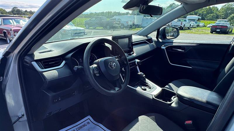 Used 2022 Toyota RAV4 XLE w/ Convenience Package AWD/4WD image 33