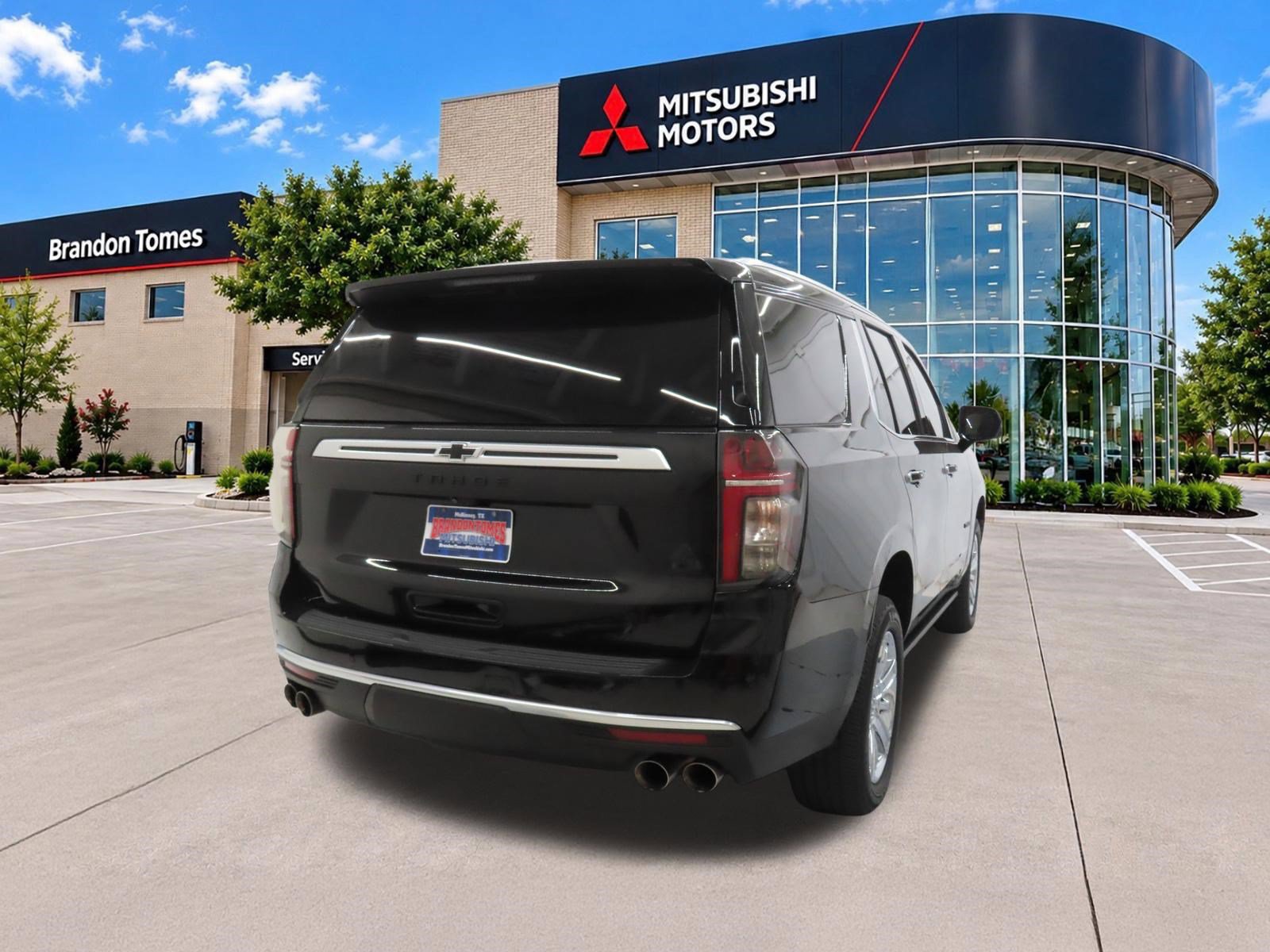 Used 2022 Chevrolet Tahoe High Country AWD/4WD image 3