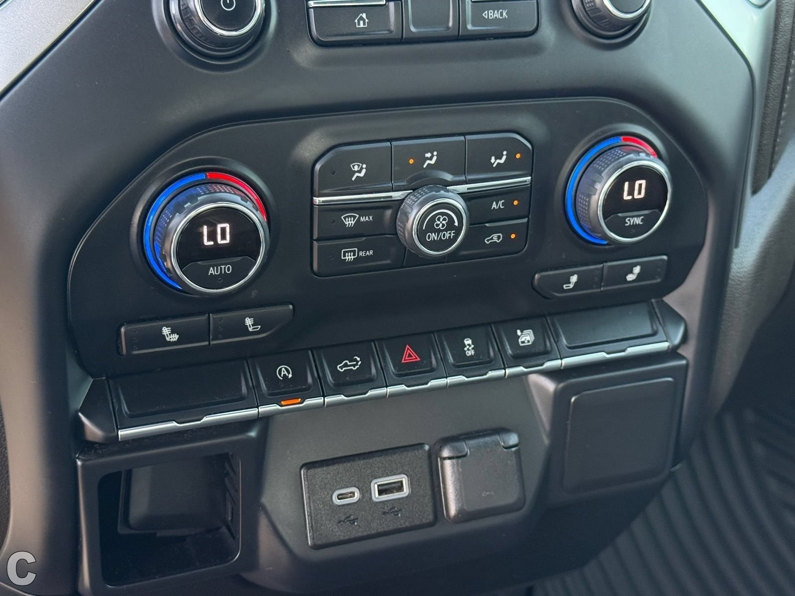 Used 2020 Chevrolet Silverado 1500 LT w/ All-Star Edition RWD image 21