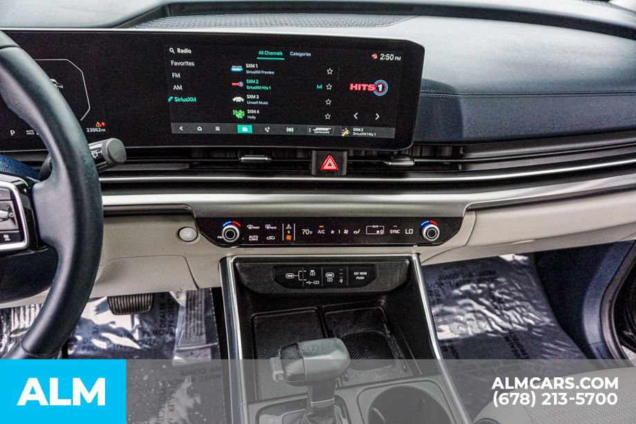 Used 2025 Kia Carnival SX Prestige image 46