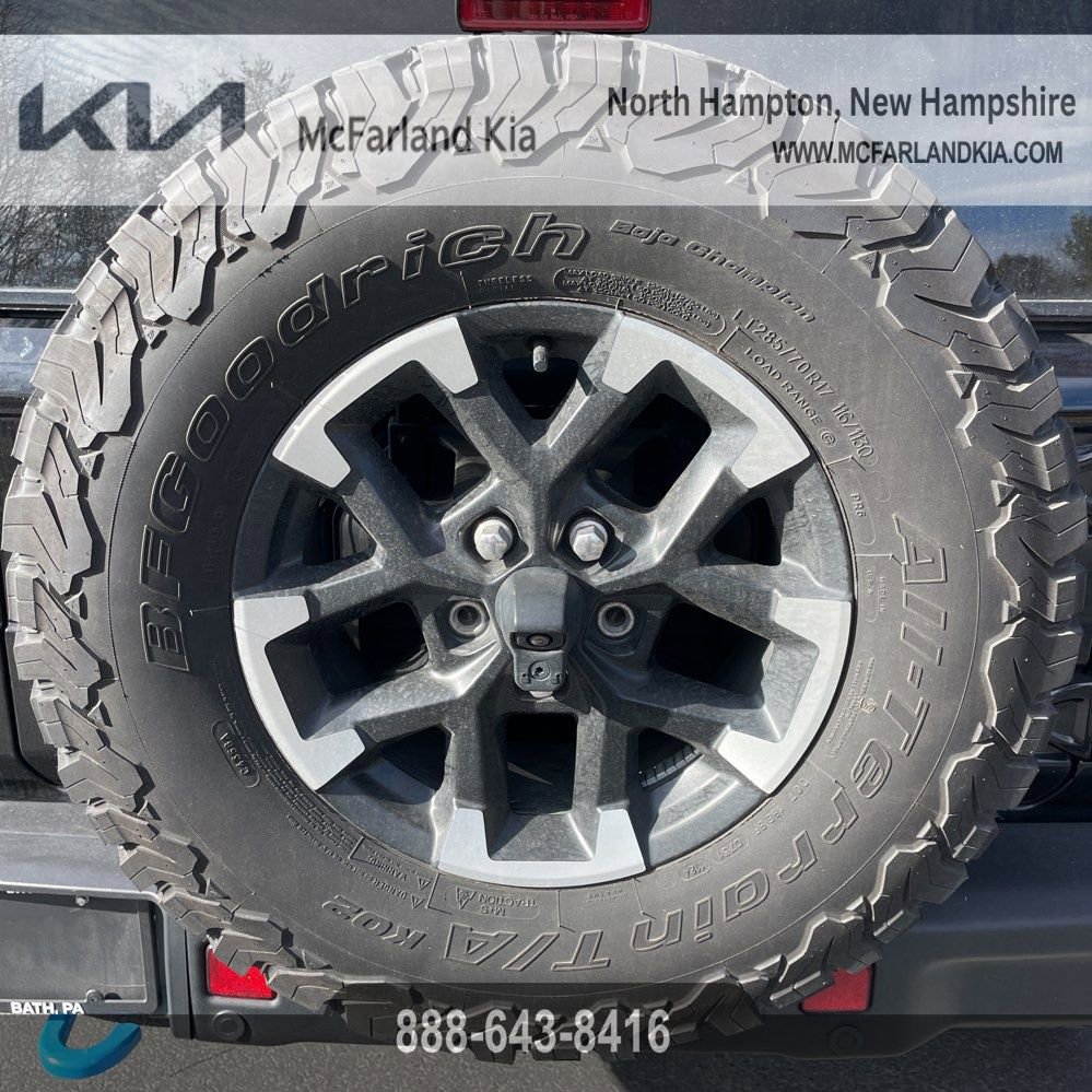 Used 2024 Jeep Wrangler Unlimited Rubicon 4xe image 28