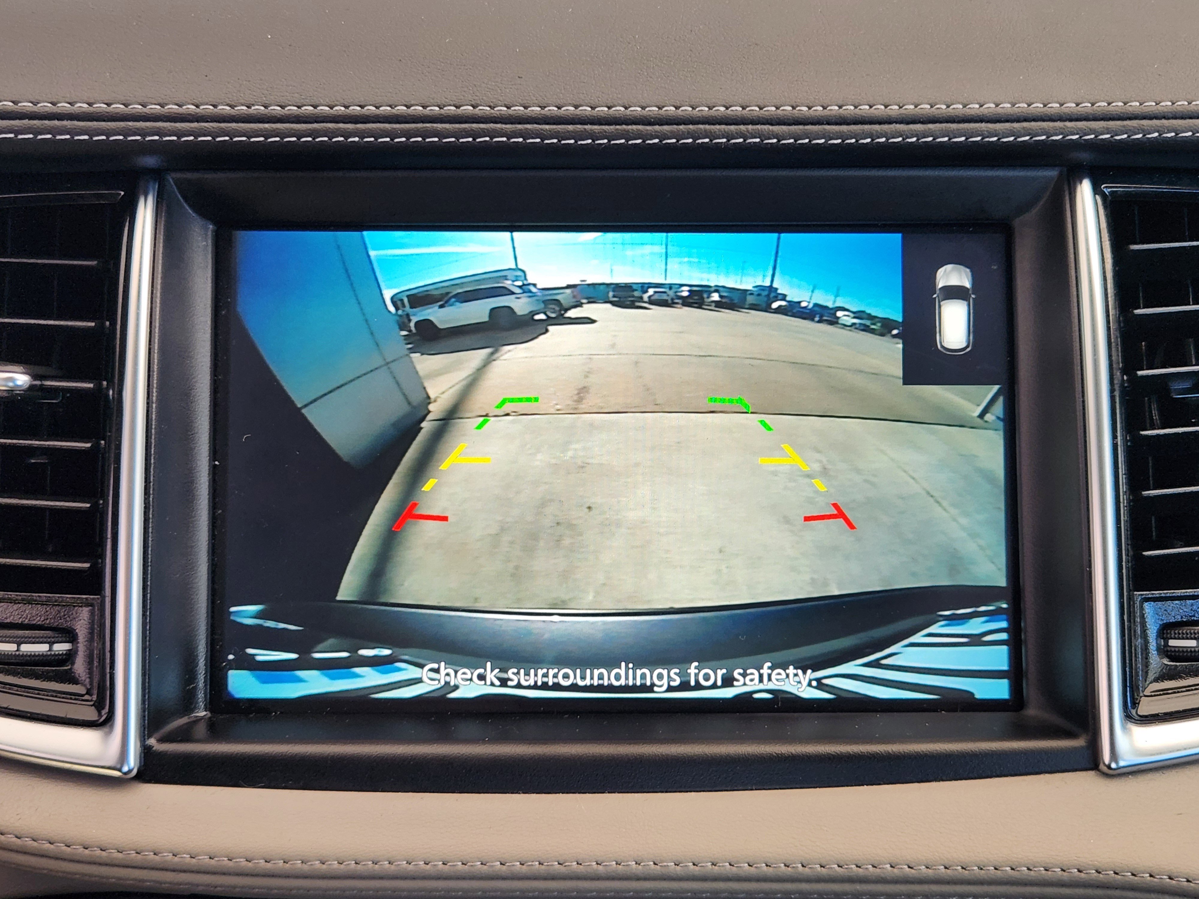 Used 2023 INFINITI QX50 Luxe AWD/4WD image 19