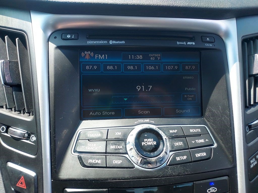 Used 2011 Hyundai Sonata SE w/ Navigation & Sunroof Pkg 4 FWD image 13