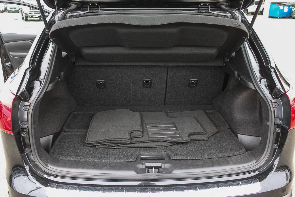 Used 2019 Nissan Rogue Sport SL image 31