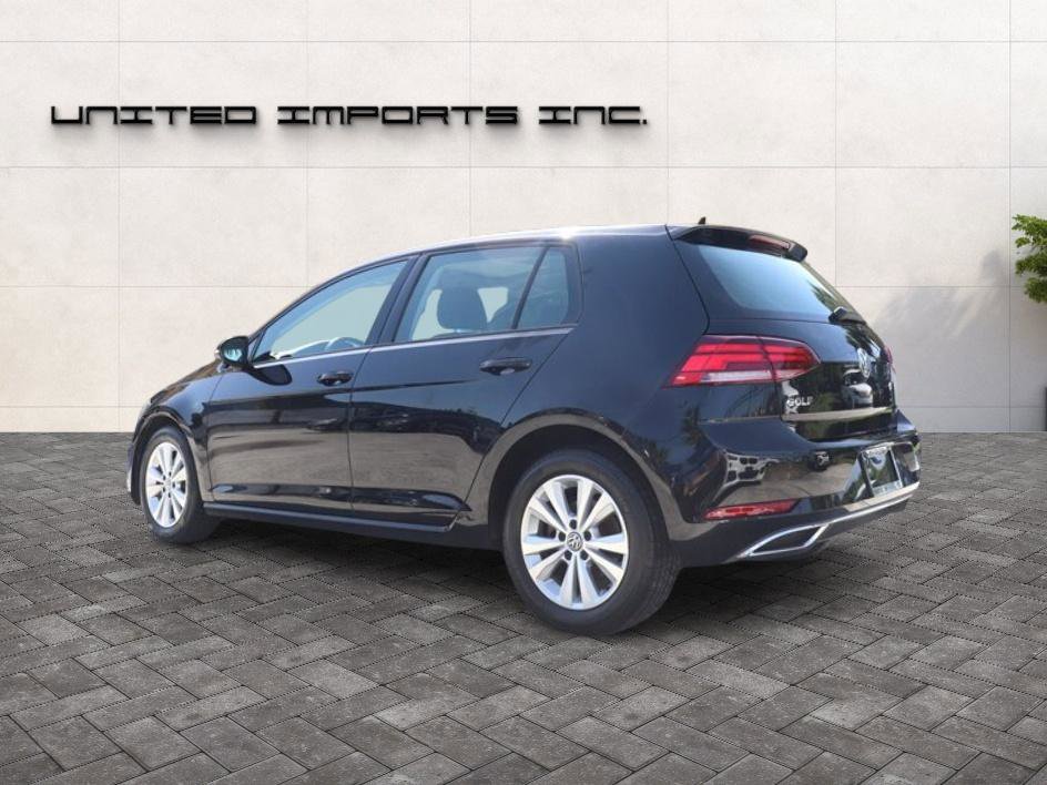 Used 2021 Volkswagen Golf 4-Door FWD image 5