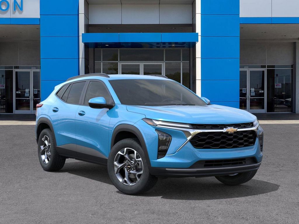 New 2026 Chevrolet Trax LT w/ Driver Confidence Package image 7