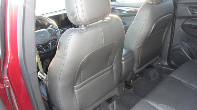 Used 2024 Chevrolet TrailBlazer RS w/ Convenience Package image 11