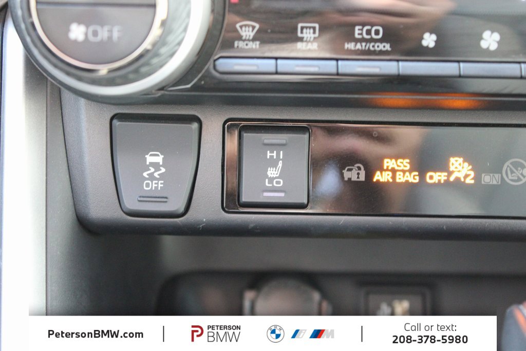 Used 2023 Toyota RAV4 XLE Premium image 24