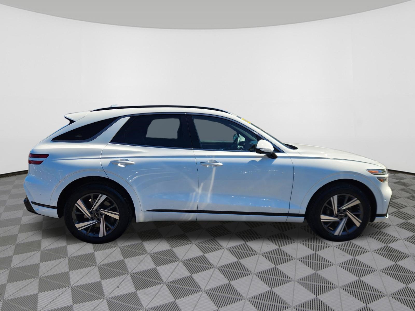 Used 2026 Genesis GV70 3.5T Sport Advanced AWD/4WD image 6