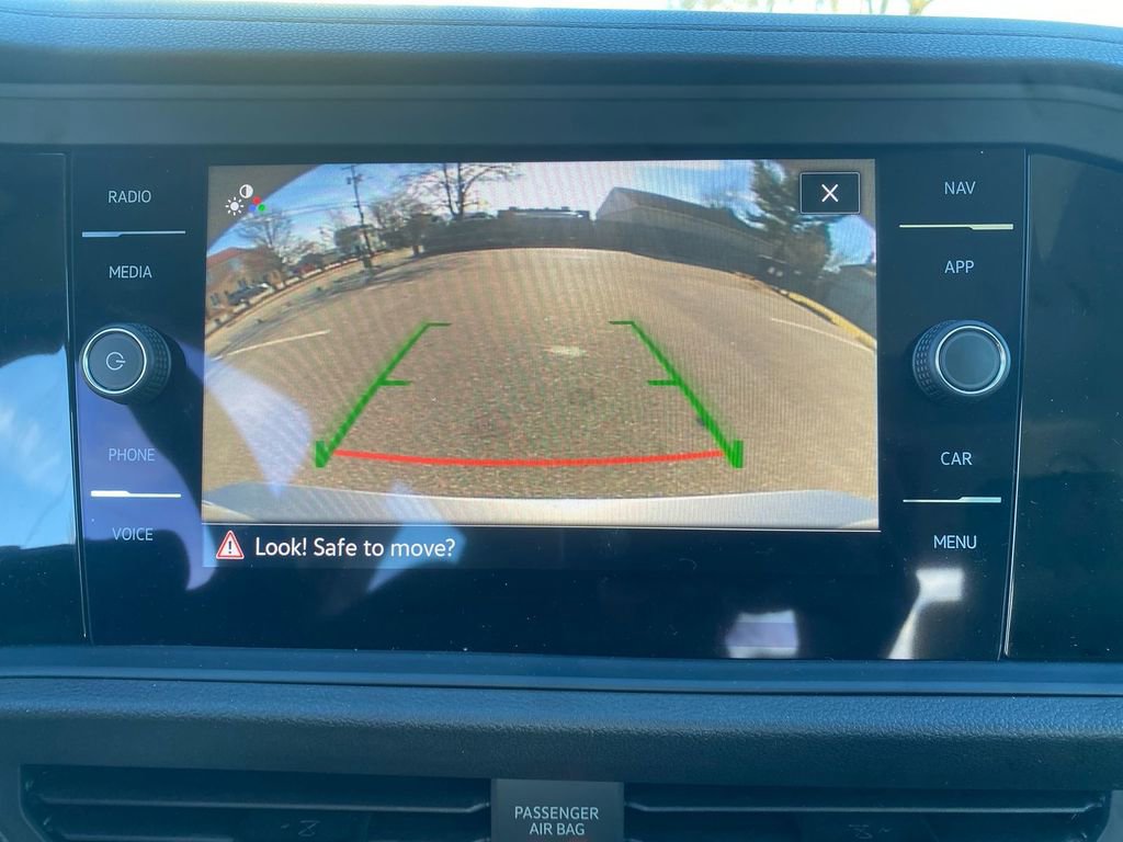 Used 2024 Volkswagen Jetta SEL image 21