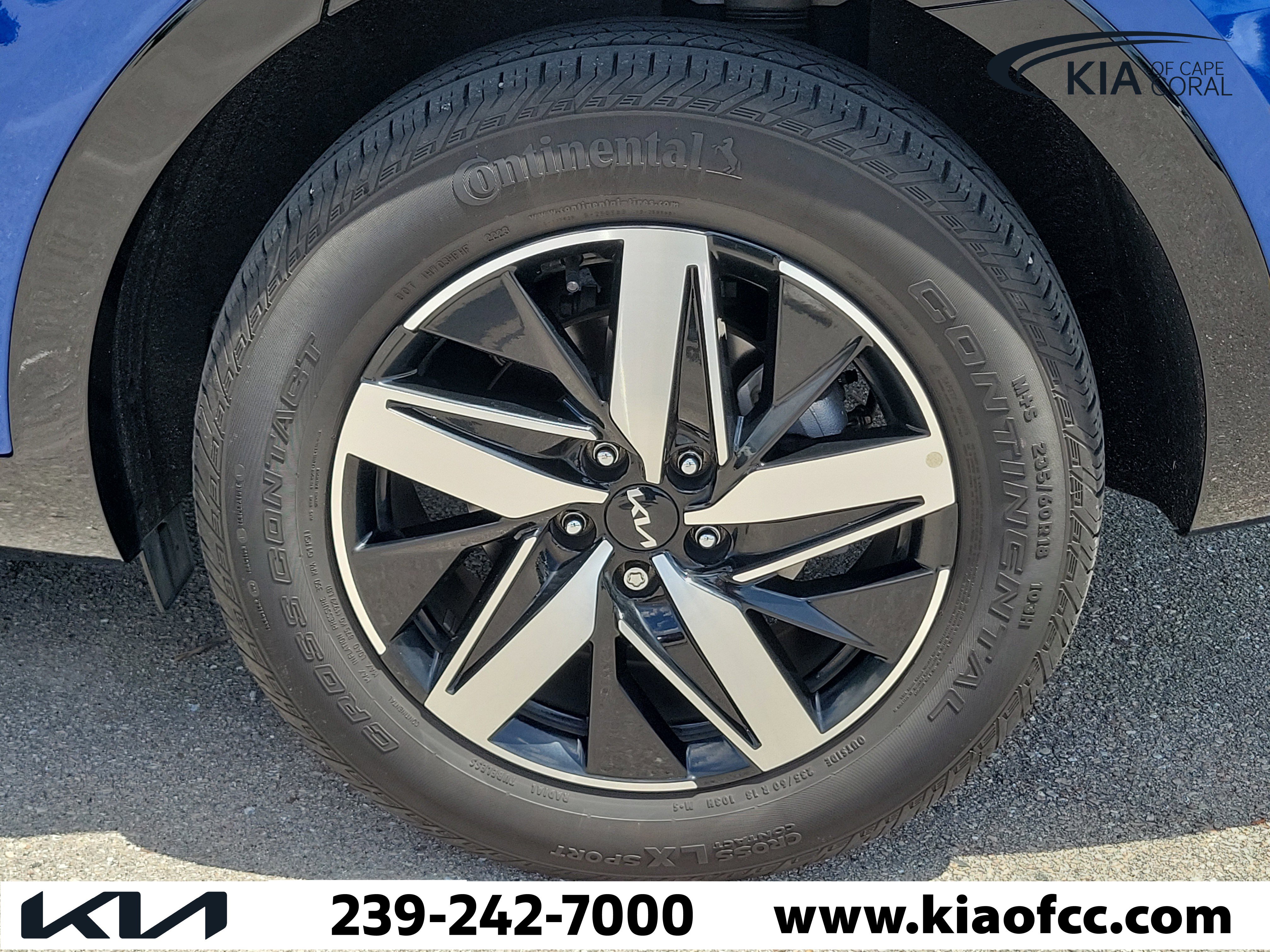 Certified 2023 Kia Sorento S w/ Panoramic Sunroof Package FWD image 10
