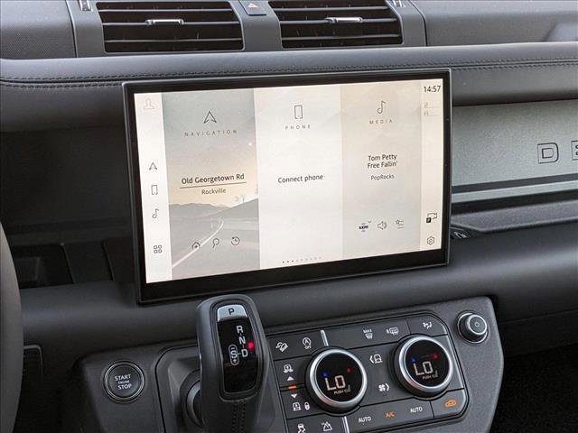 New 2025 Land Rover Defender 130 S image 12