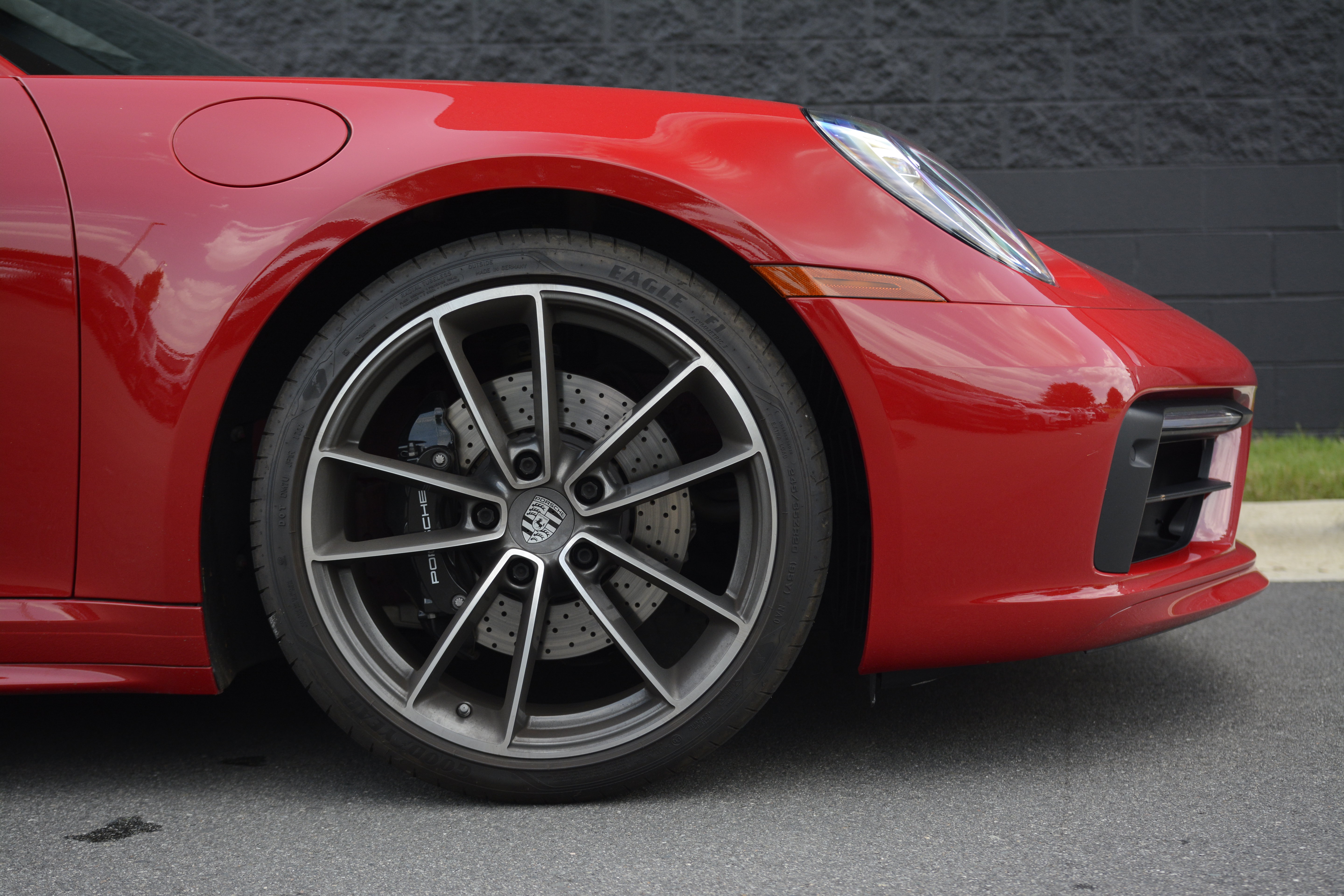 Certified 2022 Porsche 911 Targa 4S AWD/4WD image 11