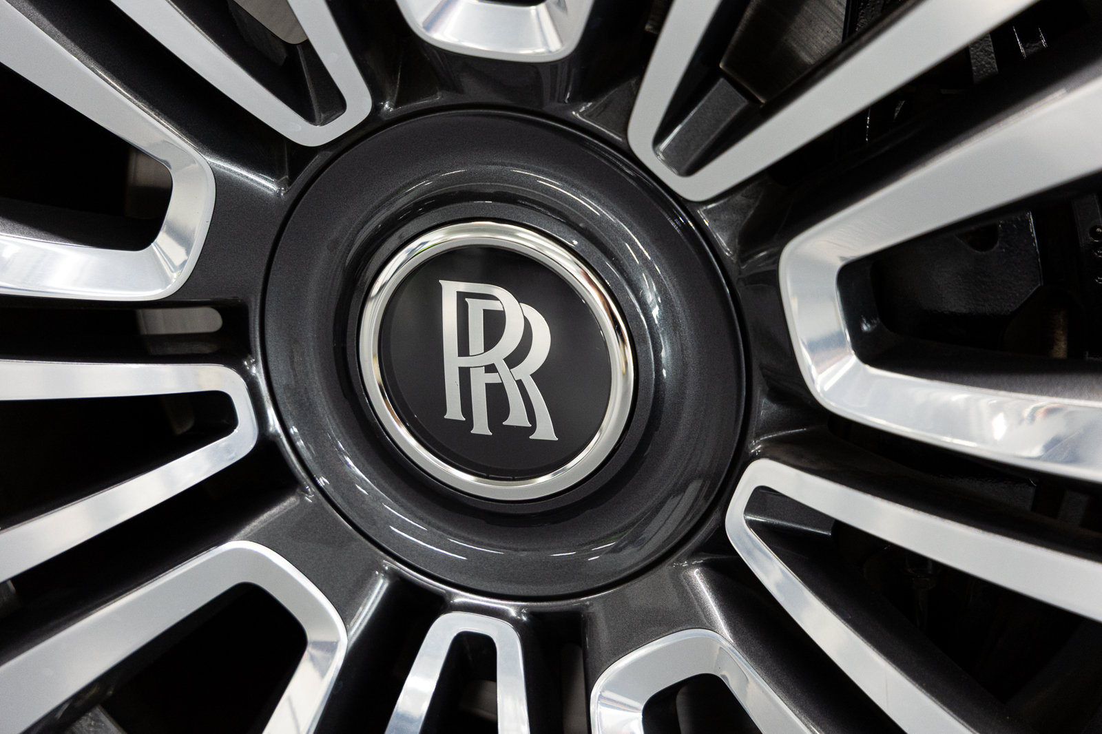 Certified 2023 Rolls-Royce Ghost AWD/4WD image 21