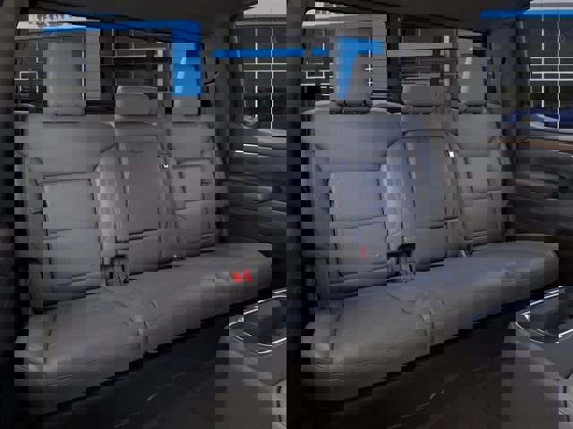 New 2026 GMC Sierra 1500 SLT image 17