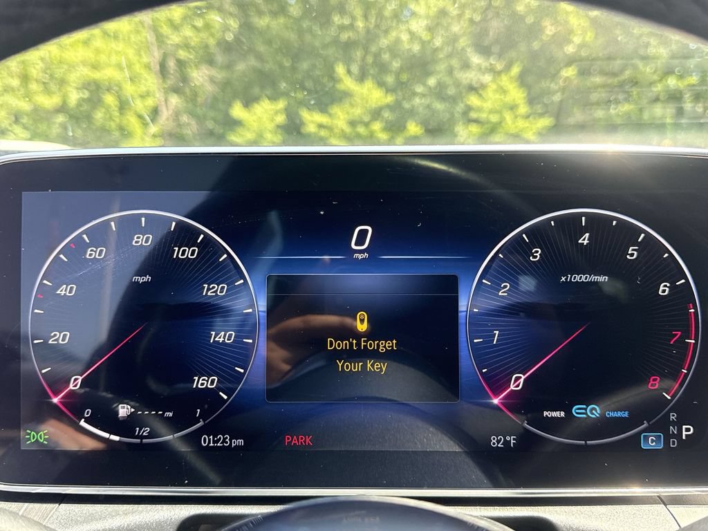 Used 2022 Mercedes-Benz C 300 Sedan image 10
