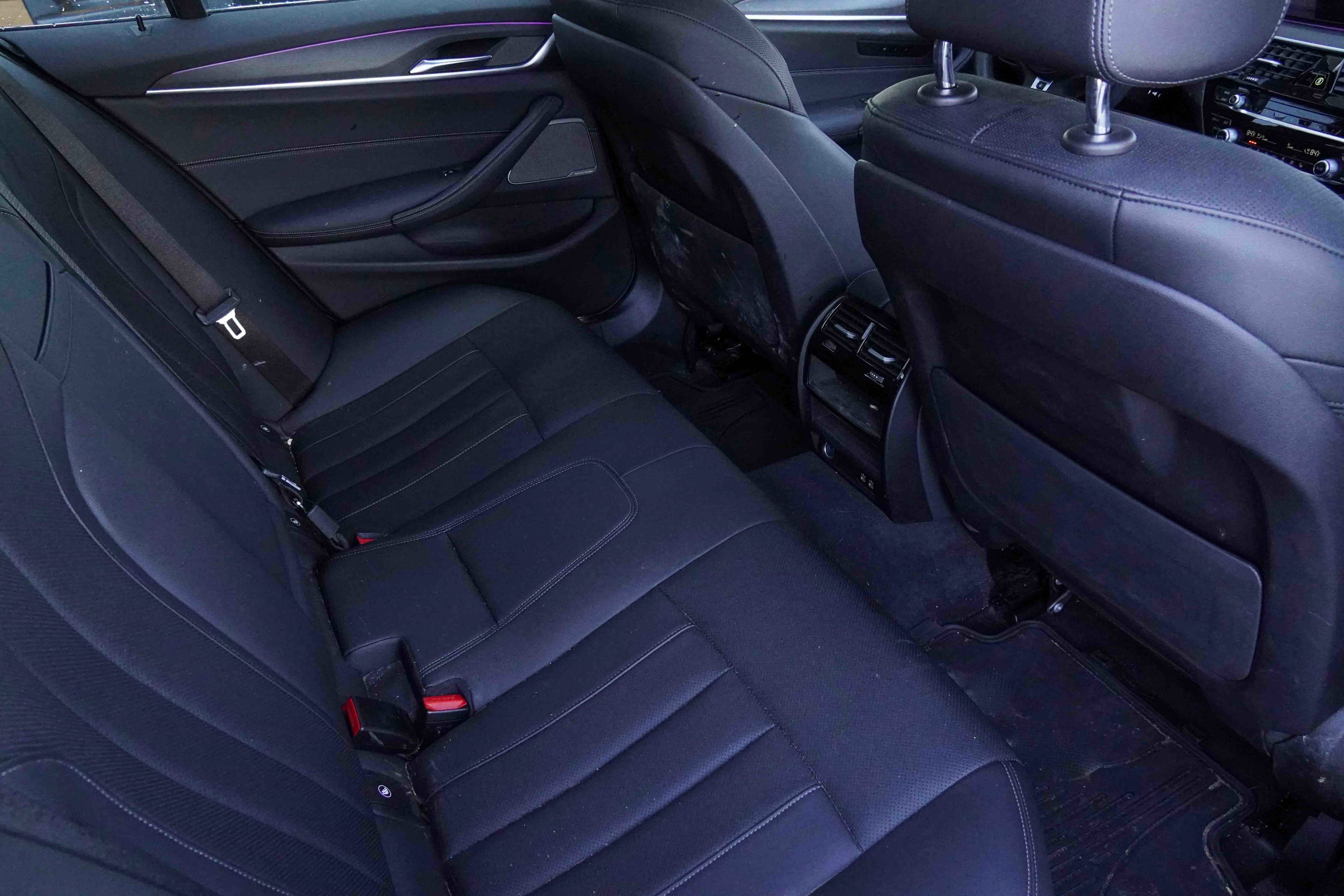 Certified 2023 BMW 530i xDrive w/ M Sport Package image 35