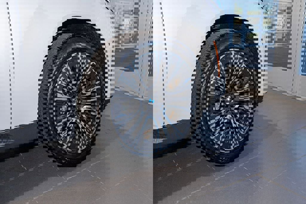 New 2026 BMW X3 xDrive30 w/ Premium Package image 6