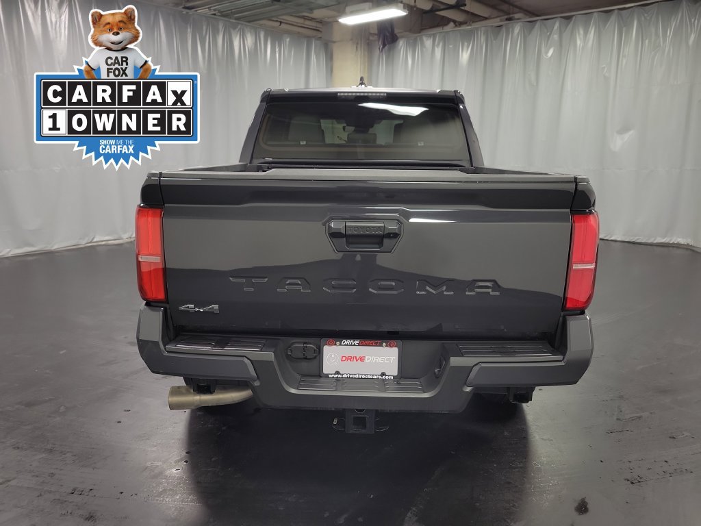Used 2025 Toyota Tacoma SR5 AWD/4WD image 7