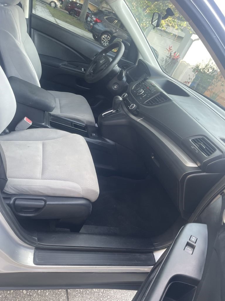 Used 2016 Honda CR-V LX image 17