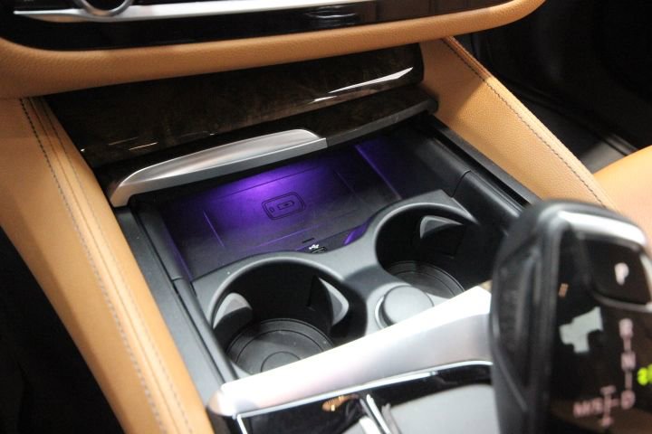 Used 2018 BMW 540i xDrive image 22