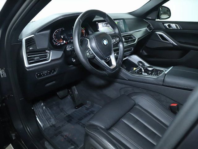 Used 2021 BMW X6 xDrive40i w/ Premium Package image 18
