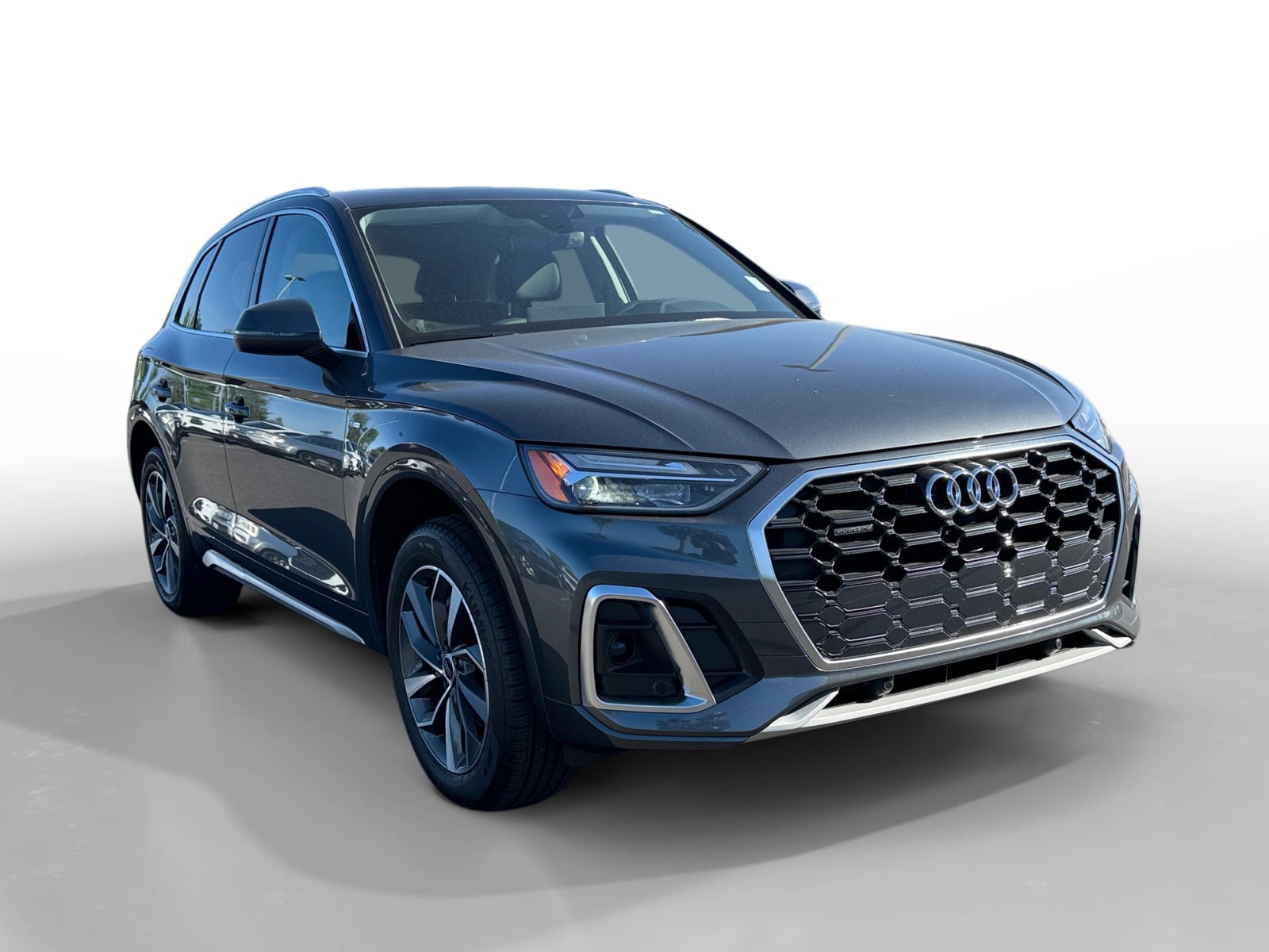 Used 2023 Audi Q5 2.0T Premium w/ Convenience Package image 7