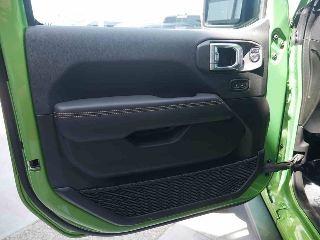 New 2025 Jeep Wrangler Rubicon 392 image 26