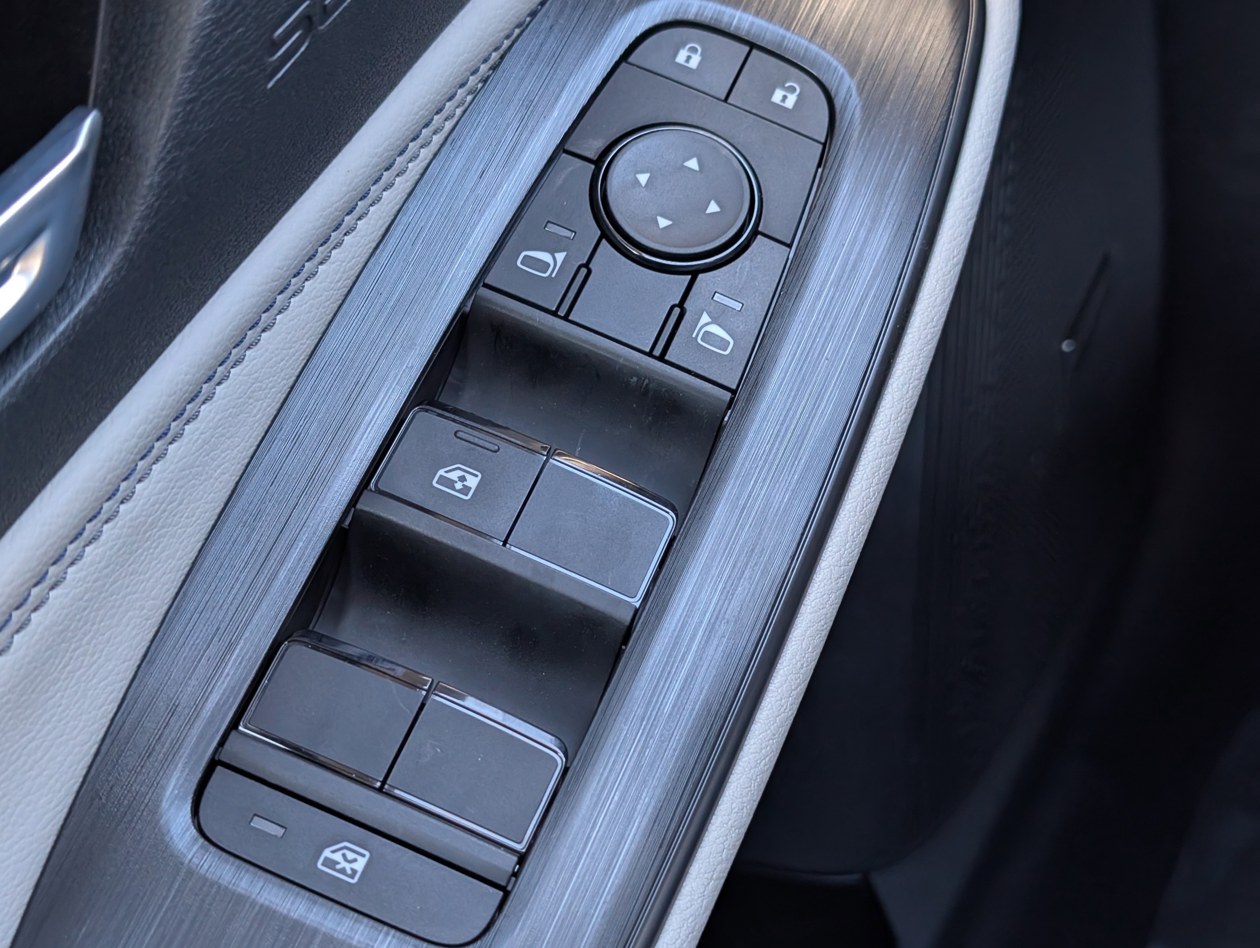 New 2026 Nissan Sentra SL w/ Floor Mat Package FWD image 20