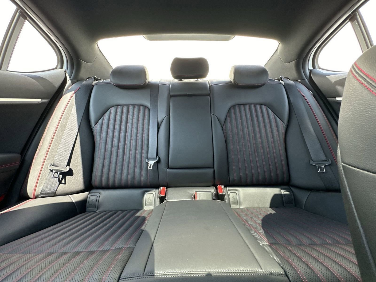 Used 2025 Genesis G70 2.5T w/ Sport Prestige Package image 14