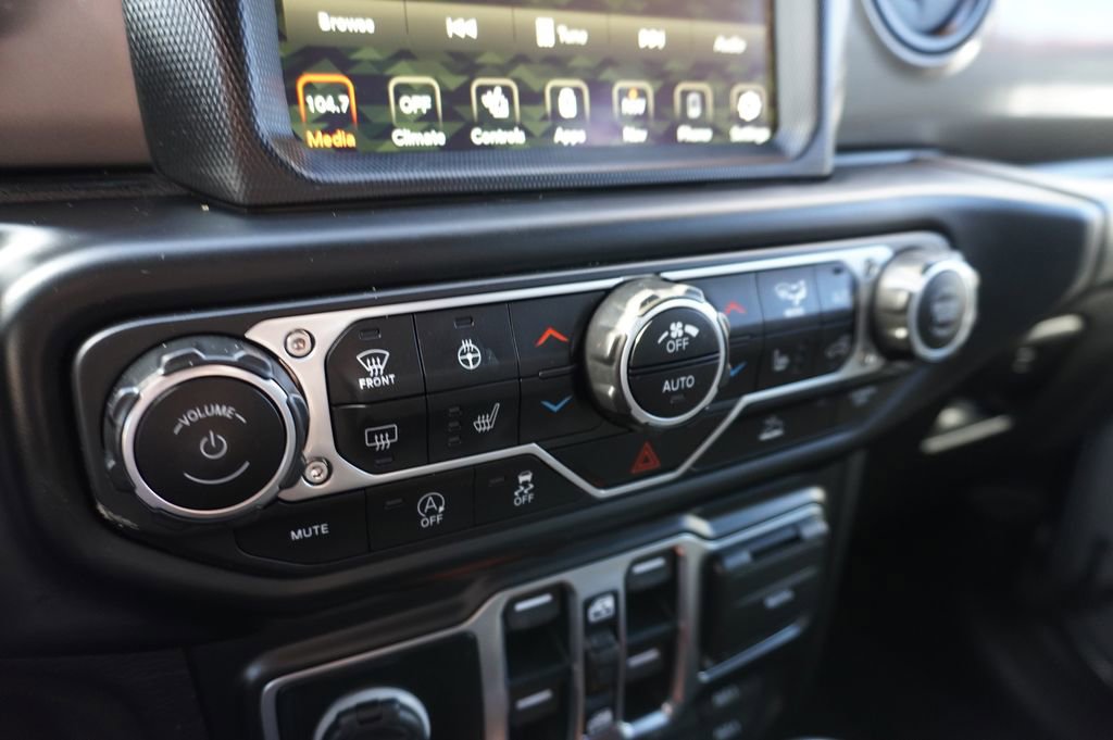 Used 2021 Jeep Wrangler Unlimited Sport image 17