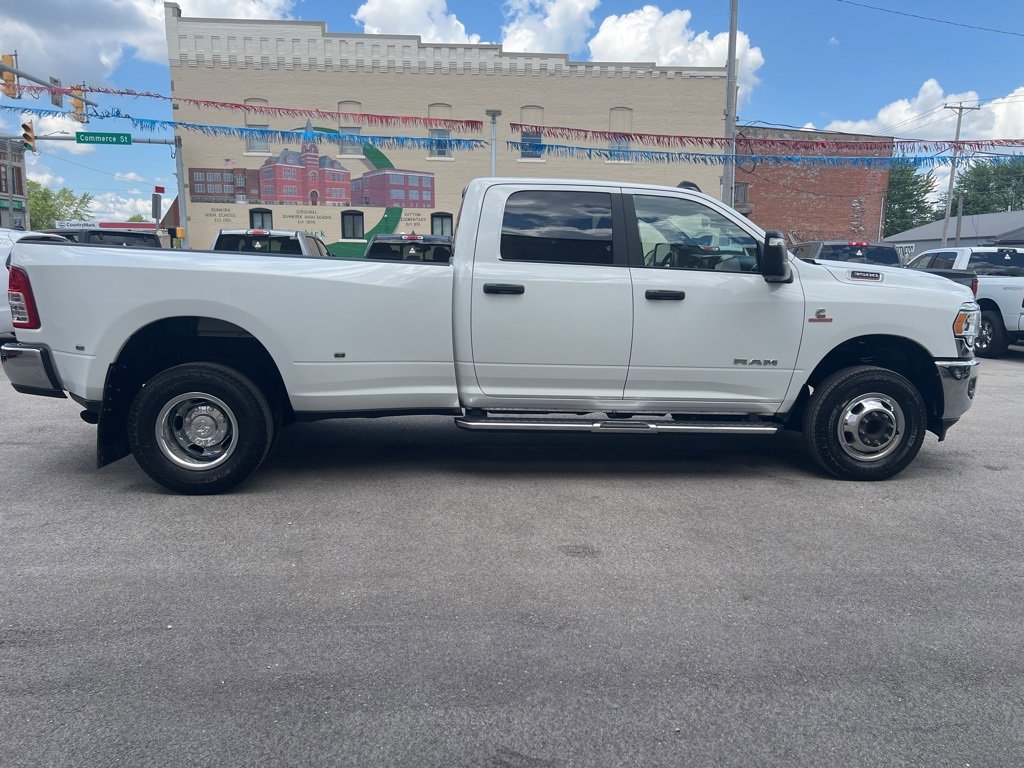 Used 2024 RAM 3500 Big Horn image 6