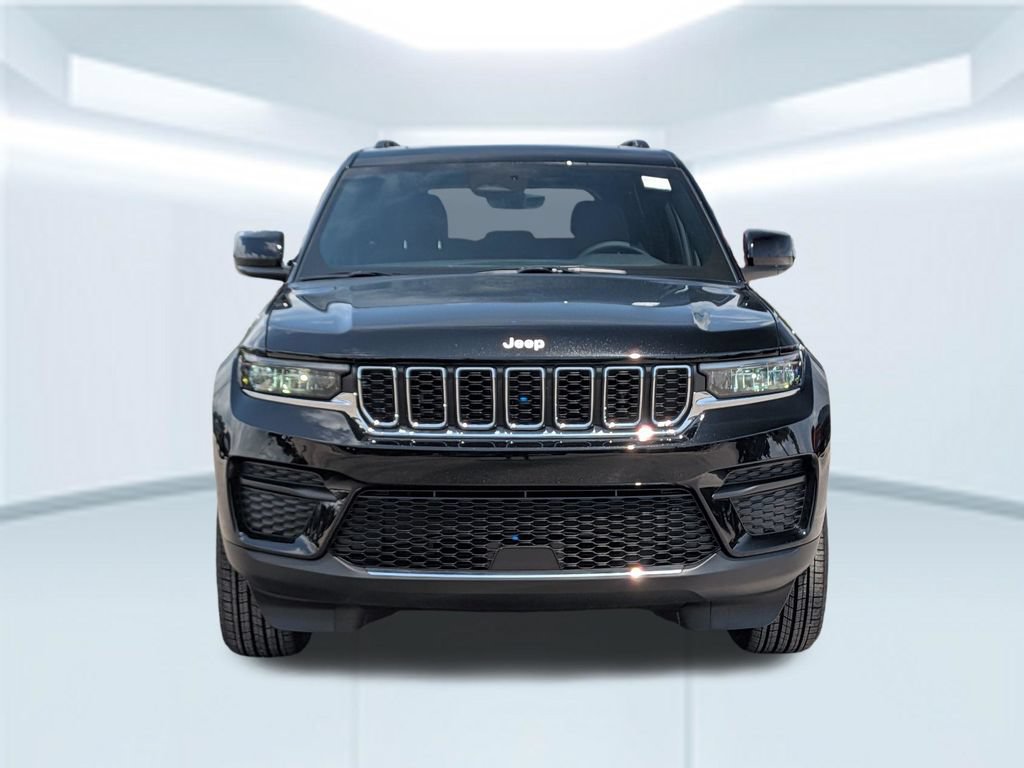 New 2026 Jeep Grand Cherokee Laredo X RWD image 10