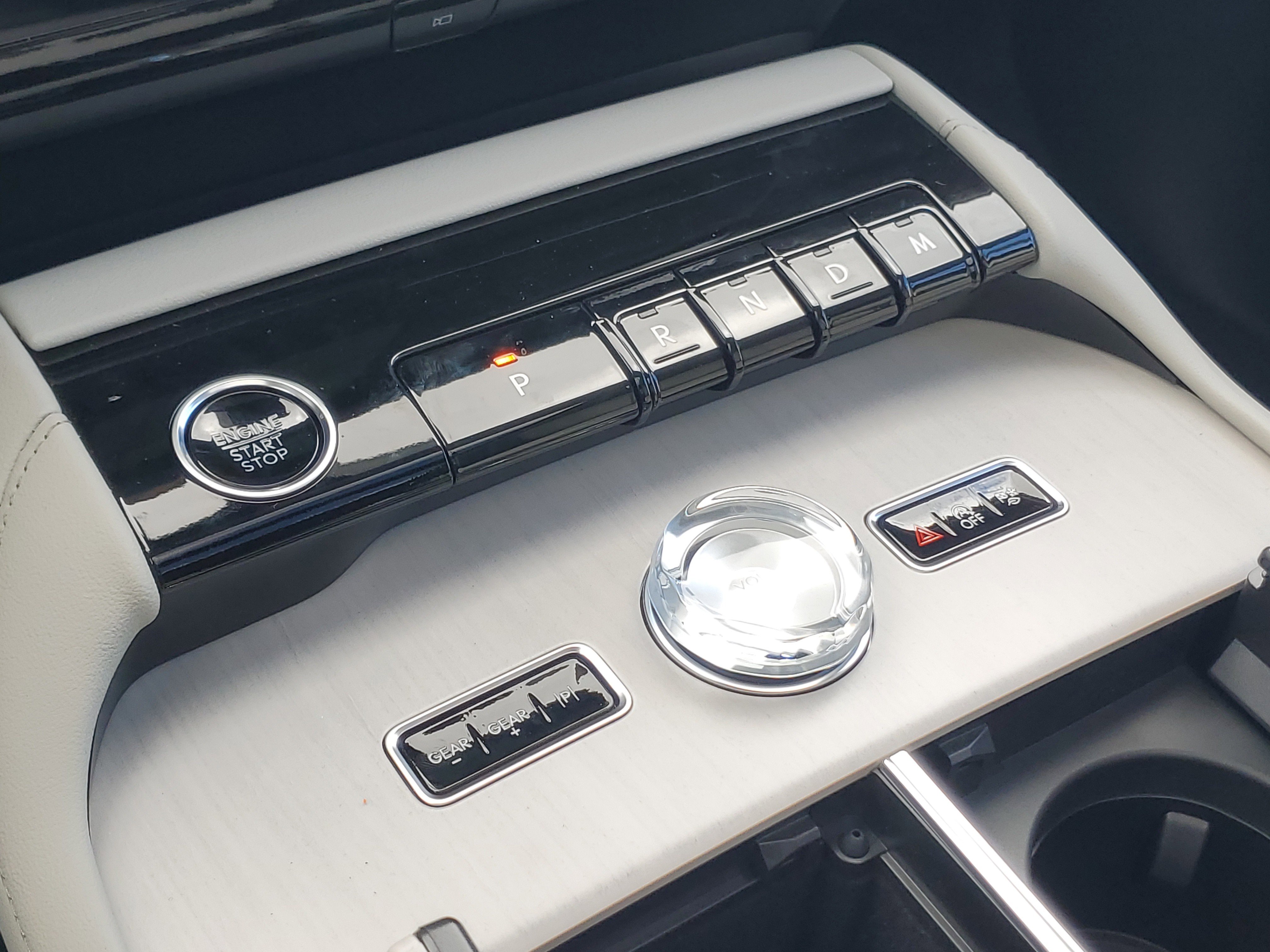 New 2025 Lincoln Navigator Reserve image 25