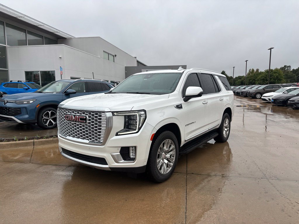Used 2024 GMC Yukon Denali w/ Advanced Technology Package