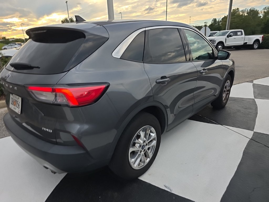 Used 2021 Ford Escape SE AWD/4WD image 12