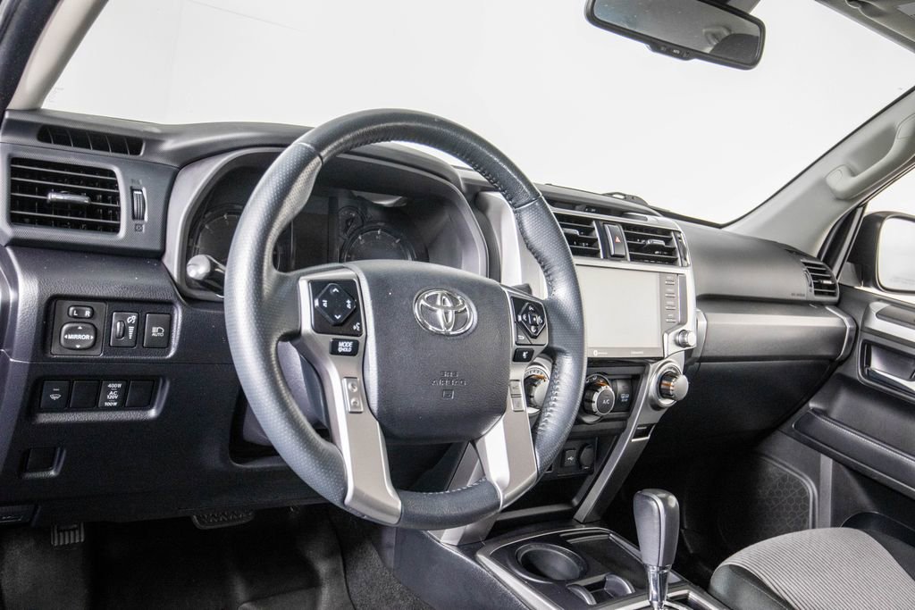 Used 2021 Toyota 4Runner SR5 image 16