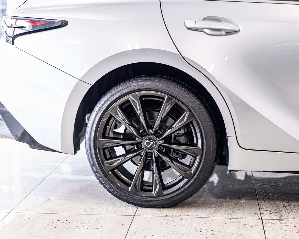Used 2024 Lexus IS 350 F Sport image 12