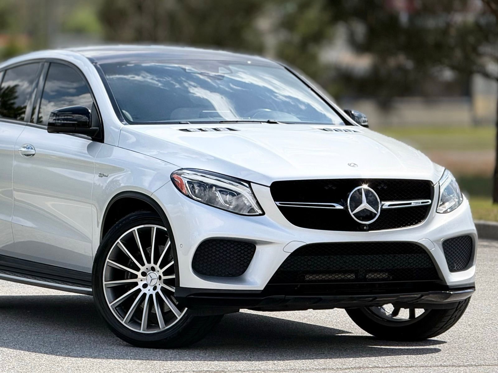 Used 2019 Mercedes-Benz GLE 43 AMG 4MATIC Coupe image 48