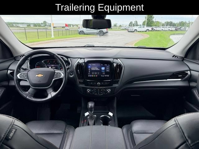 Certified 2021 Chevrolet Traverse LT w/ LT Premium Package AWD/4WD image 7